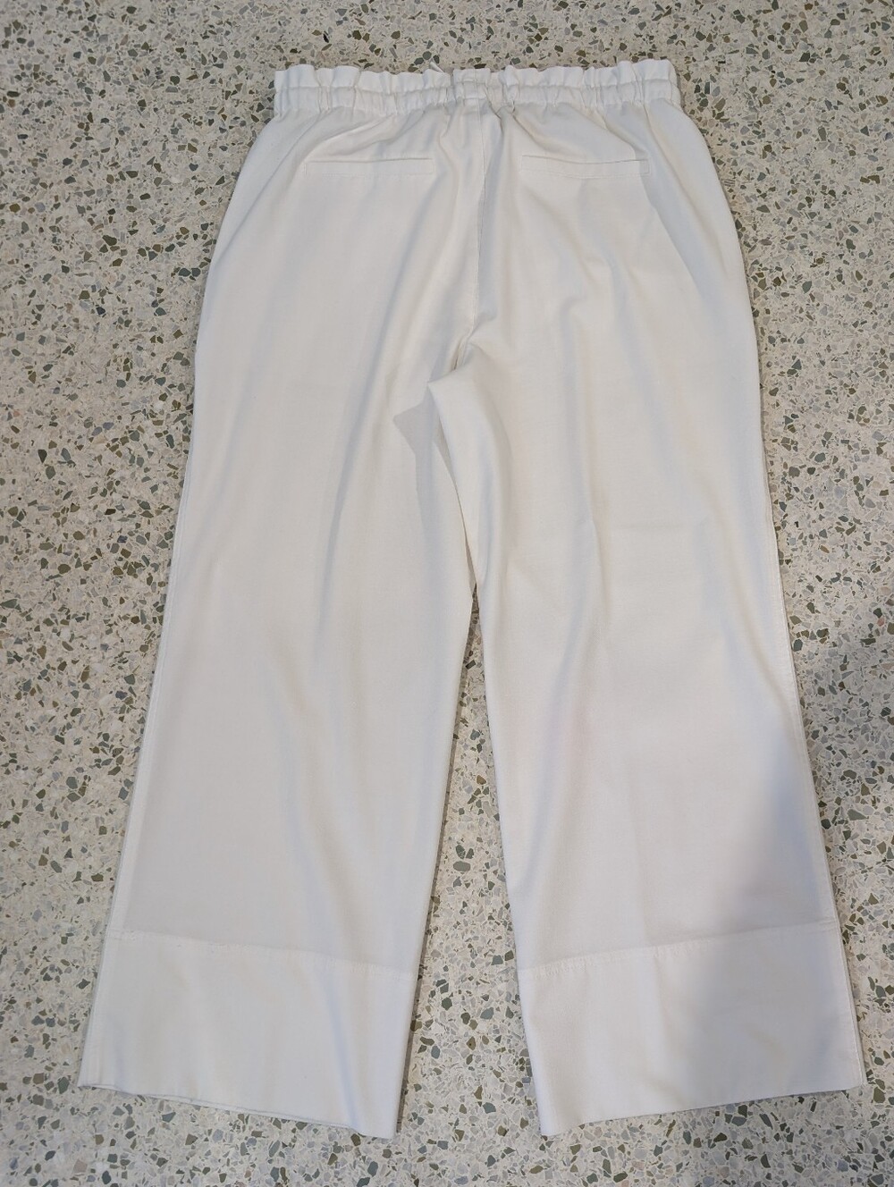 Liverpool White Wide Leg Elastic Waist Ankle Pants - Picture 2 of 8